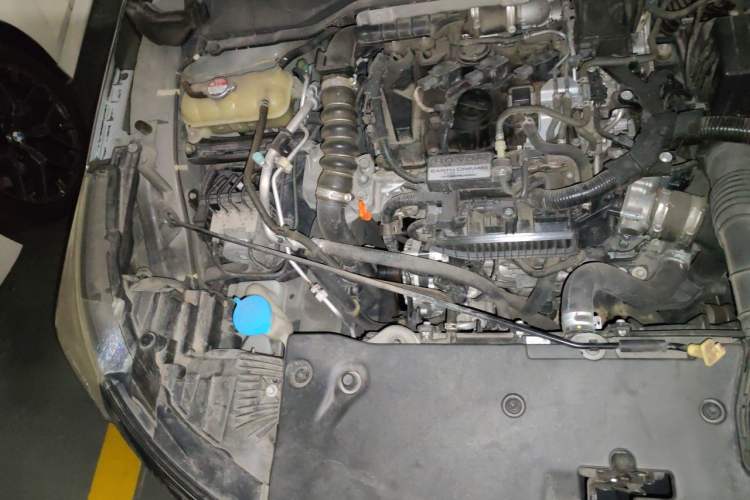 Used Honda Crider 2019 180 Turbo CVT Luxury Edition China V Engine Bay Right