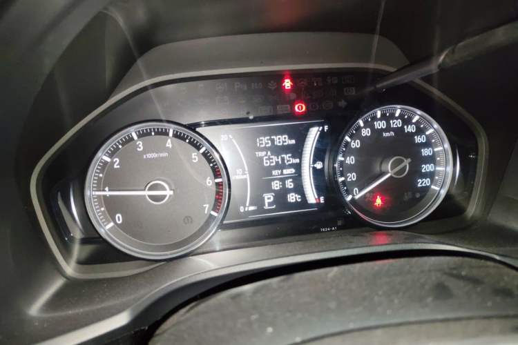 Used Honda Crider 2019 180 Turbo CVT Luxury Edition China V Odometer Close Up