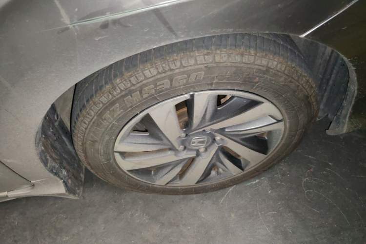 Used Honda Crider 2019 180 Turbo CVT Luxury Edition China V Right Front Wheel Hub
