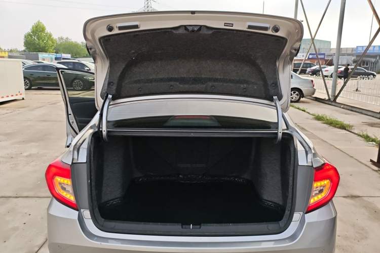 Used Honda Crider 2019 180 Turbo CVT Luxury Edition China VI Emission Standard Trunk