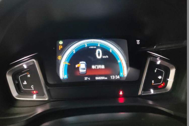 Used Honda Crider 2019 180 Turbo CVT Leading Edition China V Odometer Close Up