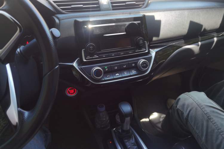 Used Honda Crider 2019 180 Turbo CVT Luxury Edition China V Audio And AC Panel