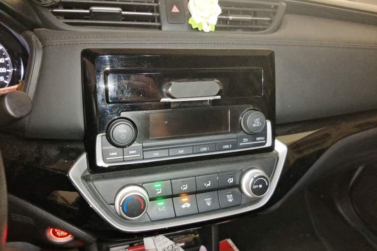 Used Honda Crider 2019 180 Turbo CVT Comfort Version China VI Audio And AC Panel