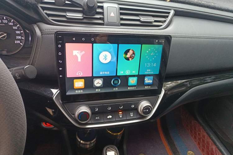 Used Honda Crider 2019 180 Turbo CVT Comfort Version China VI Audio And AC Panel