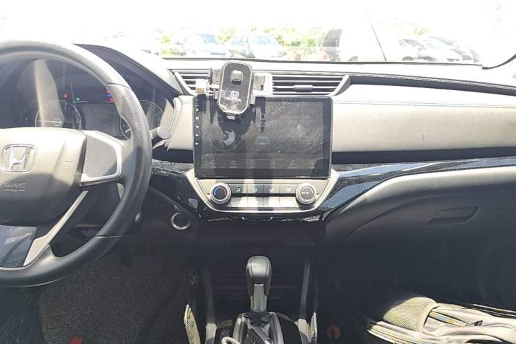 Used Honda Crider 2019 180 Turbo CVT Luxury Edition China VI Emission Standard Audio And AC Panel