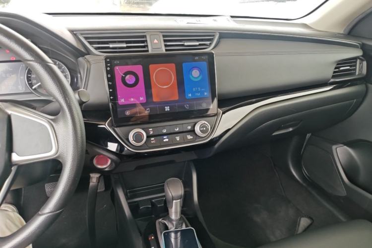 Used Honda Crider 2019 180 Turbo CVT Luxury Edition China VI Emission Standard Center Console