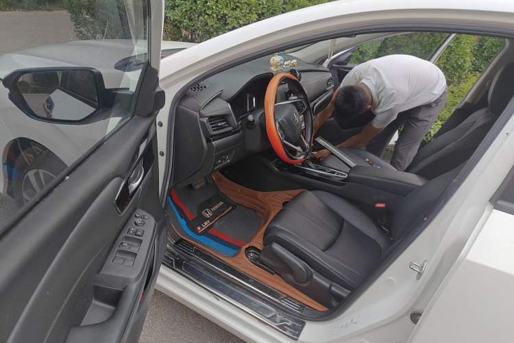 Used Honda Crider 2019 180 Turbo CVT Flagship Version China V Emission Standard Driver Seat