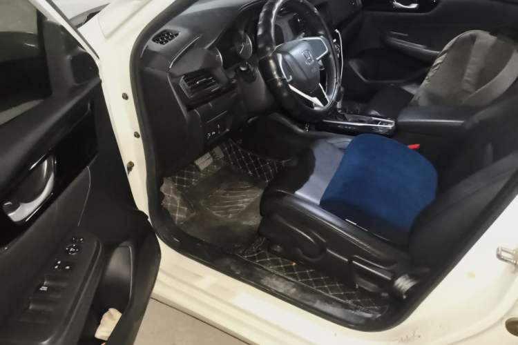 Used Honda Crider 2019 180 Turbo CVT Luxury Edition China VI Emission Standard Driver Seat
