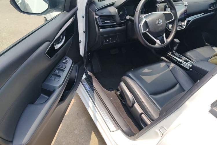 Used Honda Crider 2019 180 Turbo CVT Luxury Edition China VI Emission Standard Driver Seat
