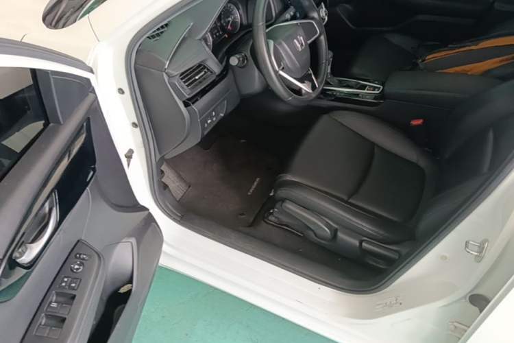 Used Honda Crider 2019 180 Turbo CVT Luxury Edition China VI Emission Standard Driver Seat