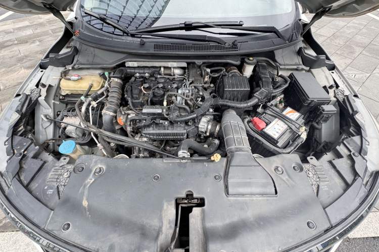 Used Honda Crider 2019 180 Turbo CVT Leading Edition China V Engine Bay