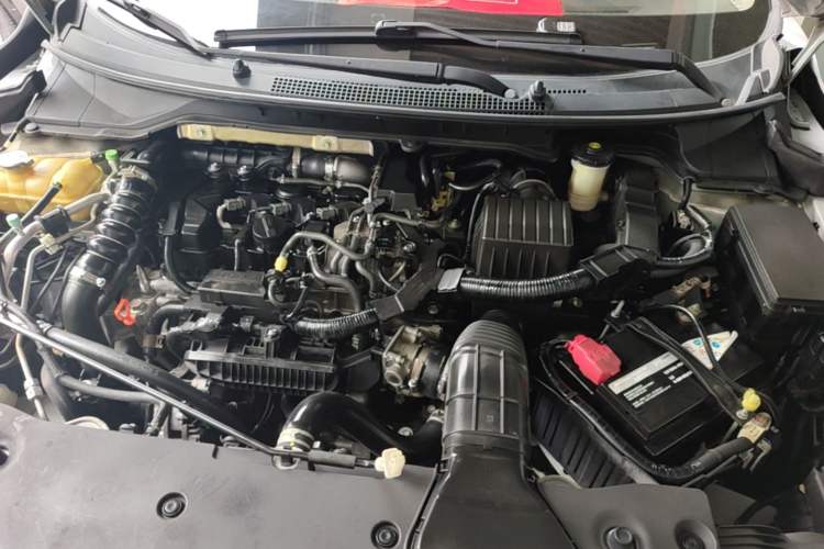 Used Honda Crider 2019 180 Turbo CVT Luxury Edition China VI Emission Standard Engine Bay