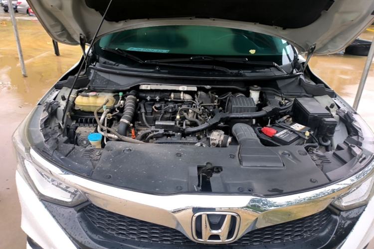 Used Honda Crider 2019 180 Turbo CVT Flagship Version China V Emission Standard Engine Bay