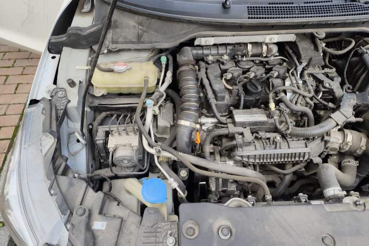 Used Honda Crider 2019 180 Turbo CVT Leading Edition China V Engine Bay Right