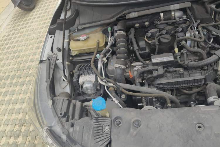 Used Honda Crider 2019 180 Turbo CVT Luxury Edition China V Engine Bay Right