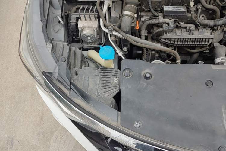 Used Honda Crider 2019 180 Turbo CVT Luxury Edition China VI Emission Standard Engine Bay Right
