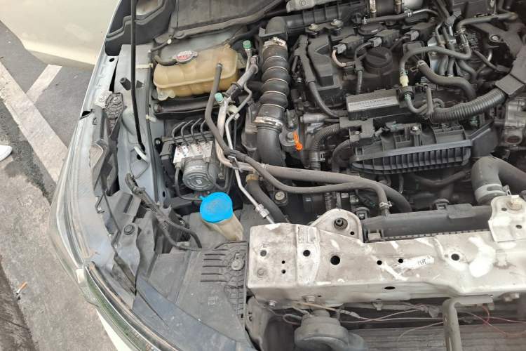 Used Honda Crider 2019 180 Turbo CVT Comfort Version China VI Engine Bay Right