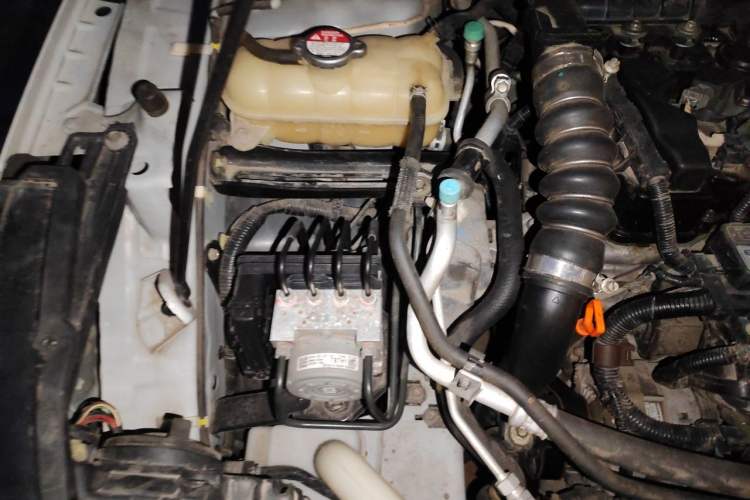 Used Honda Crider 2019 180 Turbo CVT Luxury Edition China VI Emission Standard Engine Bay Right
