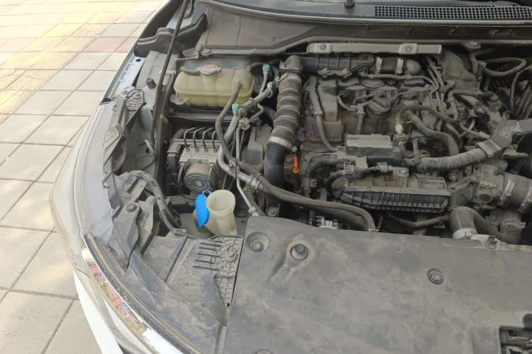 Used Honda Crider 2019 180 Turbo CVT Comfort Edition China V Engine Bay Right