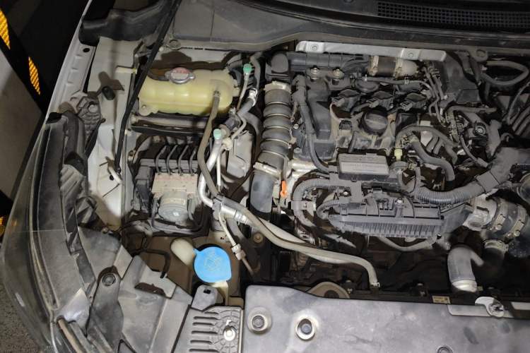 Used Honda Crider 2019 180 Turbo CVT Leading Edition China V Engine Bay Right
