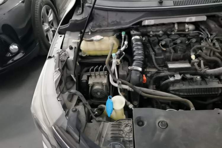 Used Honda Crider 2019 180 Turbo CVT Comfort Edition China V Engine Bay Right