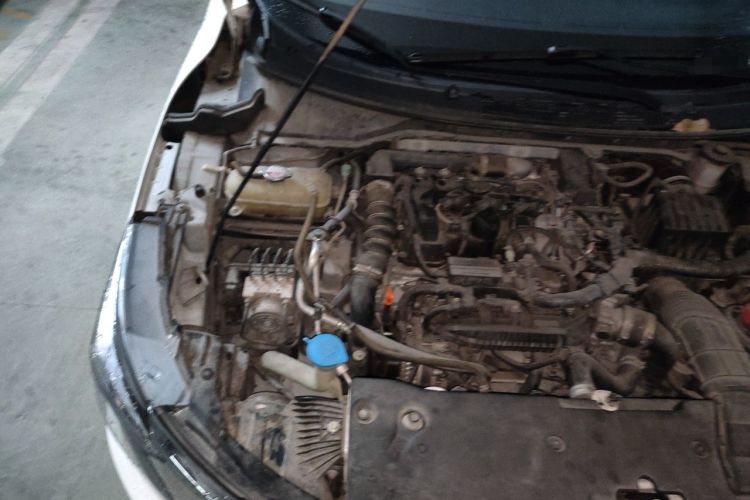 Used Honda Crider 2019 180 Turbo CVT Luxury Edition China V Engine Bay Right