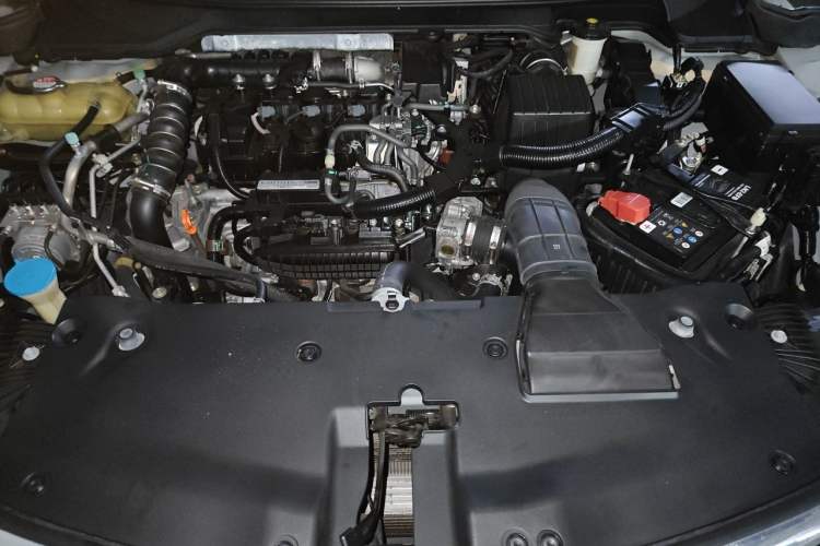 Used Honda Crider 2019 180 Turbo CVT Luxury Edition China VI Emission Standard Engine Bay