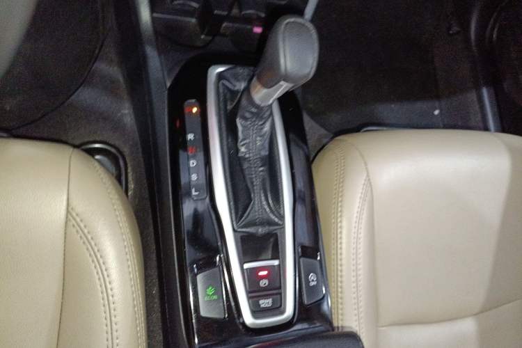 Used Honda Crider 2019 180 Turbo CVT Comfort Version China VI Gear Lever