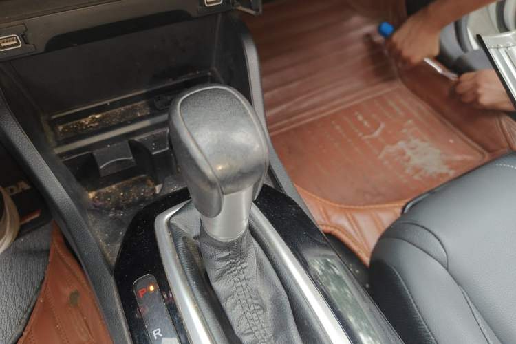 Used Honda Crider 2019 180 Turbo CVT Flagship Version China V Emission Standard Gear Lever