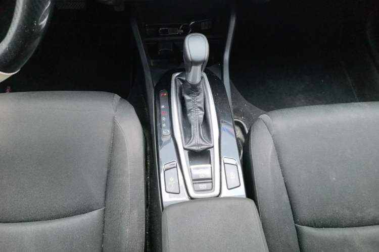 Used Honda Crider 2019 180 Turbo CVT Comfort Version China VI Gear Lever