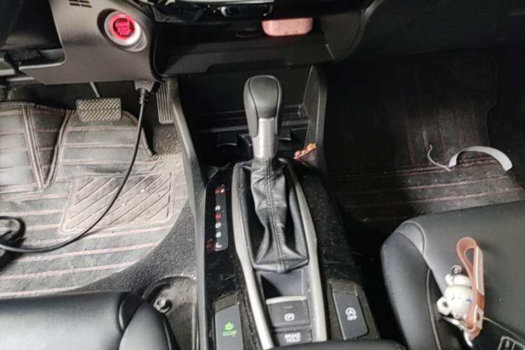 Used Honda Crider 2019 180 Turbo CVT Luxury Edition China VI Emission Standard Gear Lever