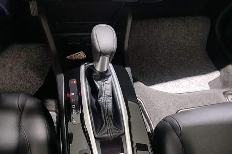 Used Honda Crider 2019 180 Turbo CVT Luxury Edition China VI Emission Standard Gear Lever