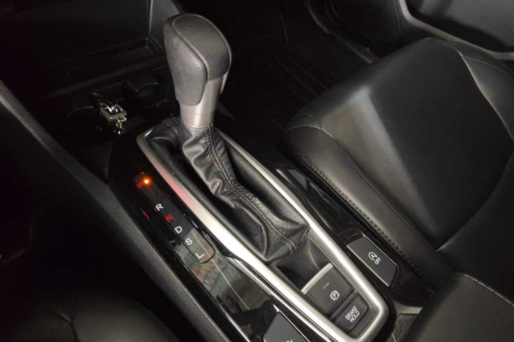 Used Honda Crider 2019 180 Turbo CVT Comfort Version China VI Gear Lever