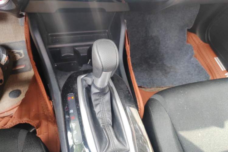 Used Honda Crider 2019 180 Turbo CVT Comfort Version China VI Gear Lever