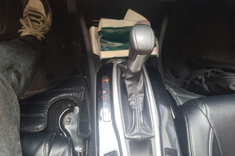 Used Honda Crider 2019 180 Turbo CVT Luxury Edition China V Gear Lever