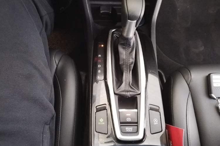 Used Honda Crider 2019 180 Turbo CVT Luxury Edition China VI Emission Standard Gear Lever