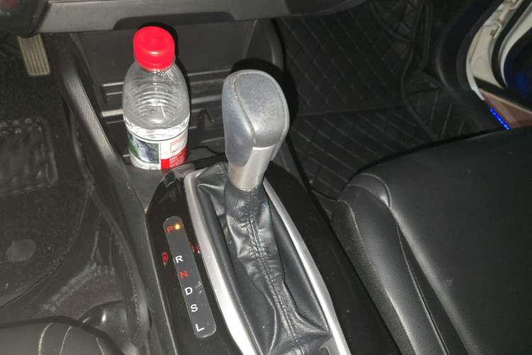 Used Honda Crider 2019 180 Turbo CVT Luxury Edition China VI Emission Standard Gear Lever