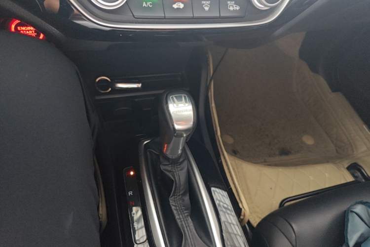 Used Honda Crider 2019 180 Turbo CVT Luxury Edition China VI Emission Standard Gear Lever