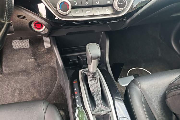 Used Honda Crider 2019 180 Turbo CVT Luxury Edition China VI Emission Standard Gear Lever