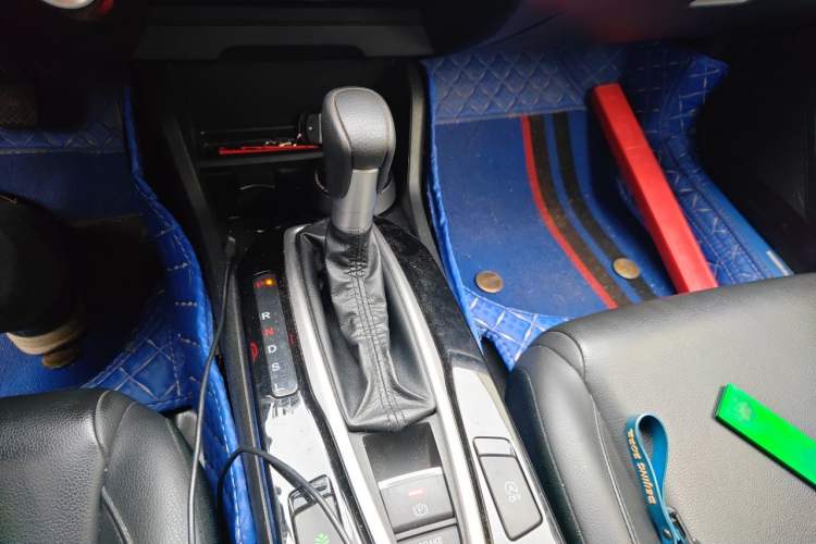 Used Honda Crider 2019 180 Turbo CVT Luxury Edition China V Gear Lever