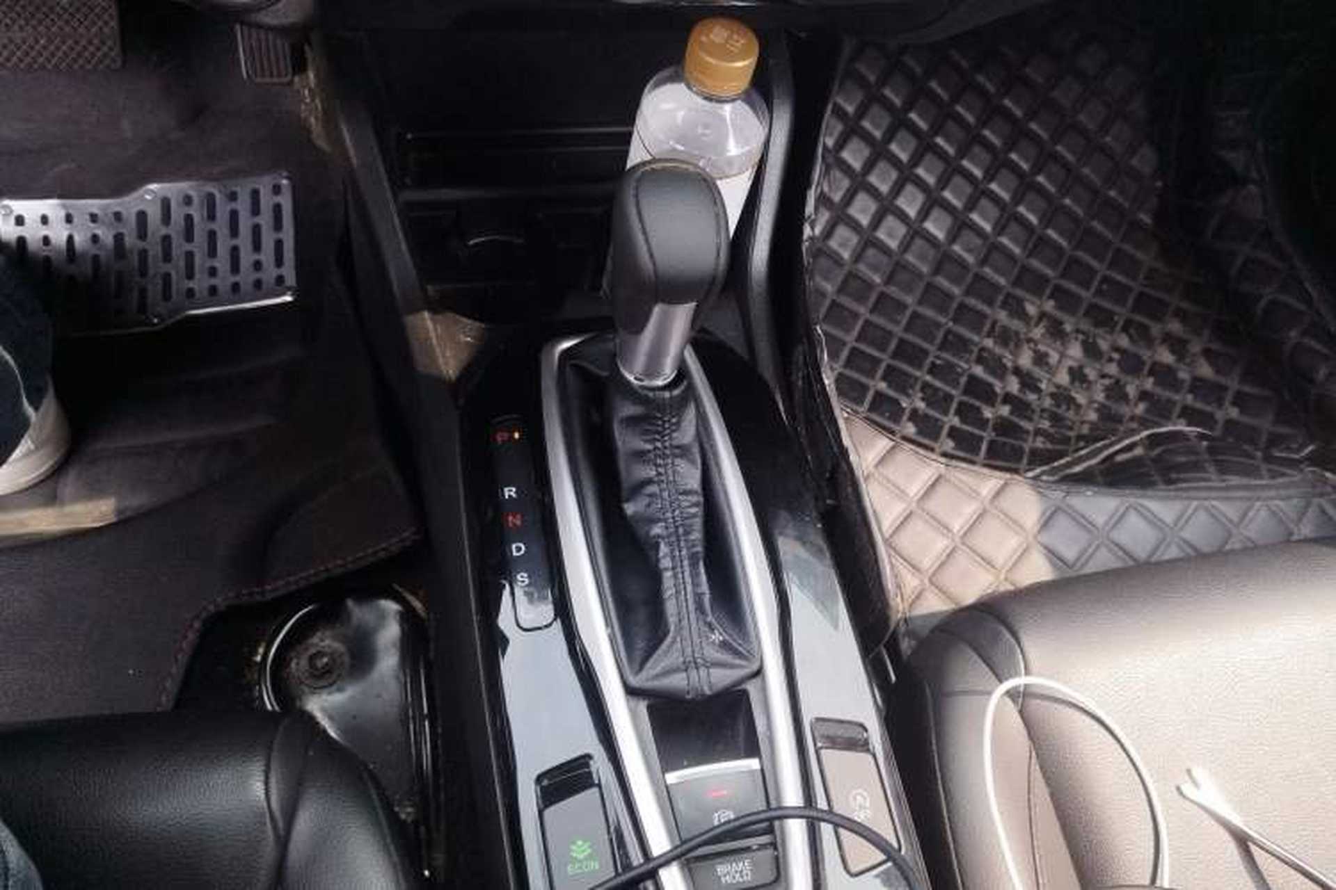 Used Honda Crider 2019 180 Turbo CVT Luxury Edition China VI Emission Standard Gear Lever