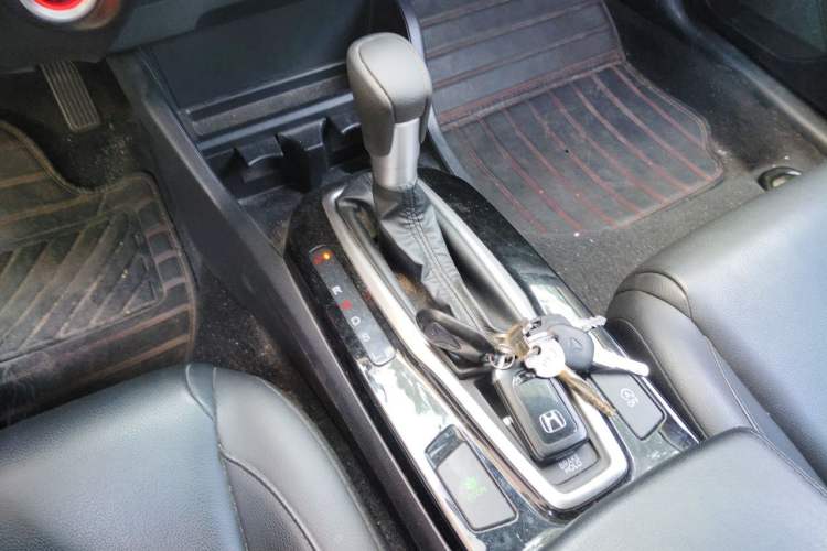 Used Honda Crider 2019 180 Turbo CVT Luxury Edition China VI Emission Standard Gear Lever