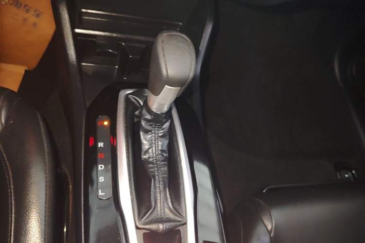 Used Honda Crider 2019 180 Turbo CVT Luxury Edition China V Gear Lever