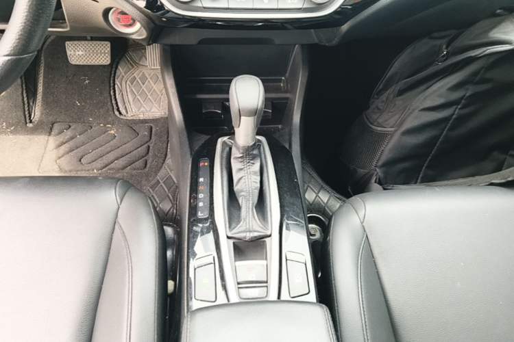 Used Honda Crider 2019 180 Turbo CVT Luxury Edition China V Gear Lever