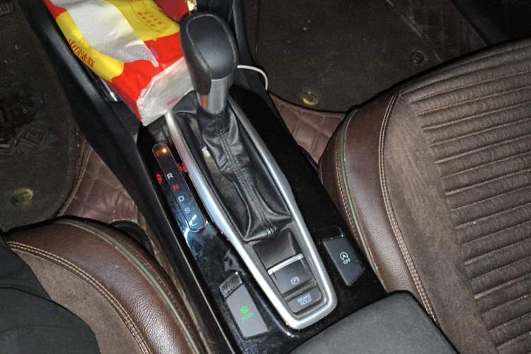 Used Honda Crider 2019 180 Turbo CVT Comfort Version China VI Gear Lever