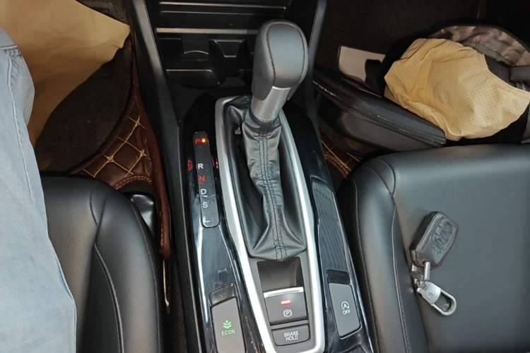 Used Honda Crider 2019 180 Turbo CVT Luxury Edition China VI Emission Standard Gear Lever