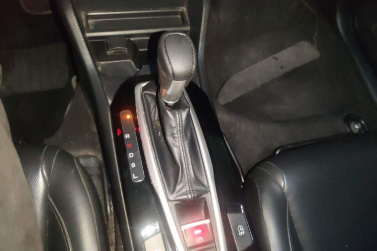 Used Honda Crider 2019 180 Turbo CVT Luxury Edition China V Gear Lever