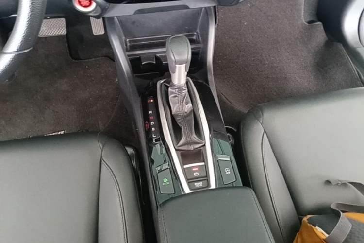 Used Honda Crider 2019 180 Turbo CVT Luxury Edition China VI Emission Standard Gear Lever