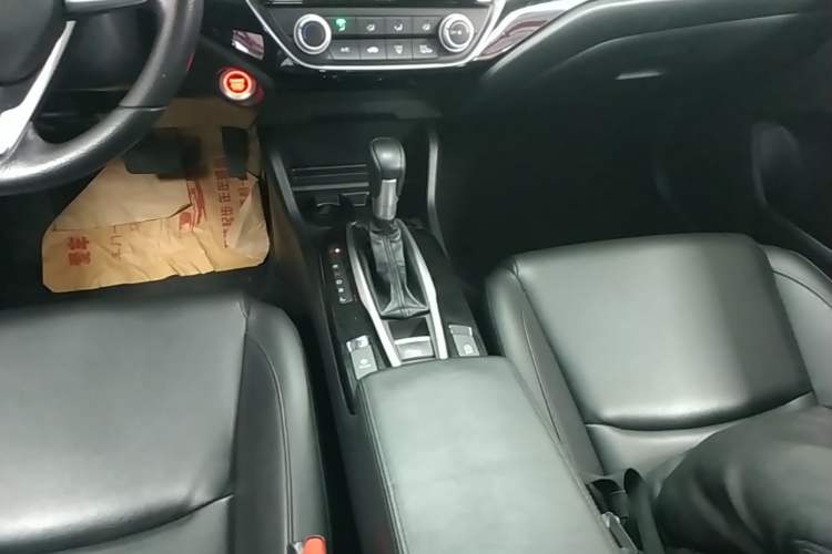 Used Honda Crider 2019 180 Turbo CVT Luxury Edition China VI Emission Standard Gear Lever