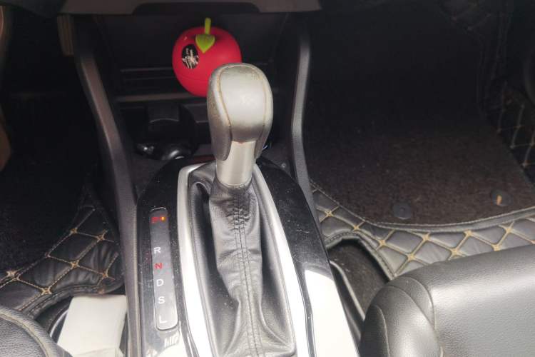 Used Honda Crider 2019 180 Turbo CVT Luxury Edition China VI Emission Standard Gear Lever